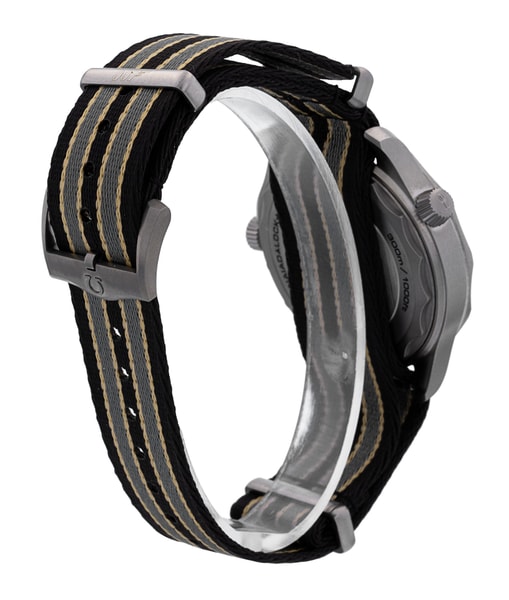 Omega Seamaster Diver 300m - James Bond Edition 210.92.42.20.01.001